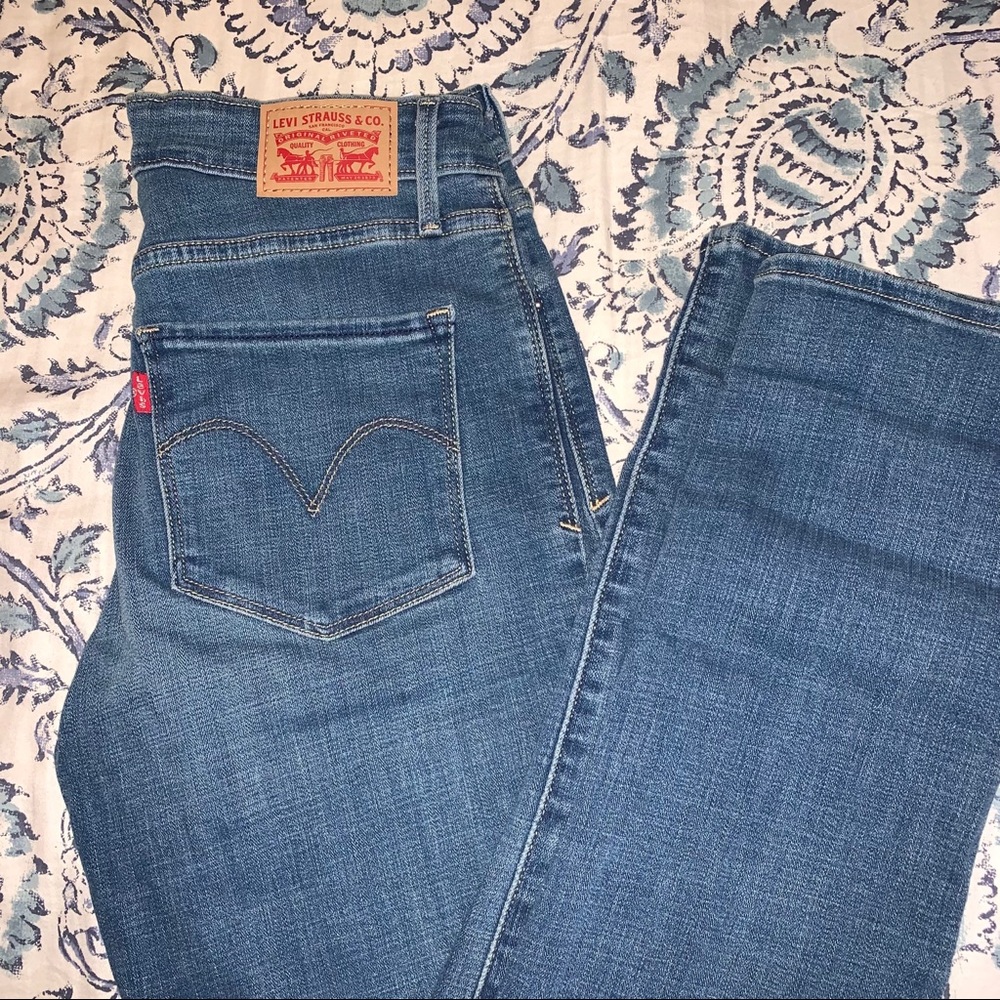 NWOT Levi’s Jeans!!